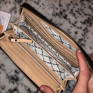 kate spade Bags - Kate spade wallet kate spade Bags - Kate spade wallet